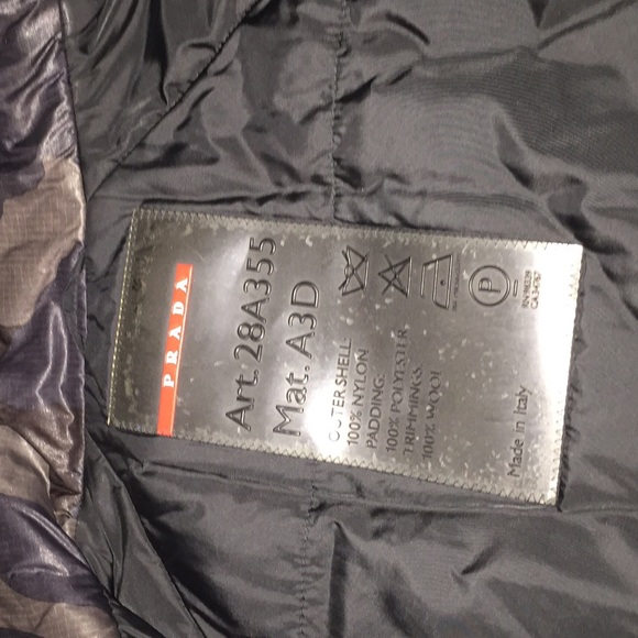 Prada jacket - Picture 3 of 4